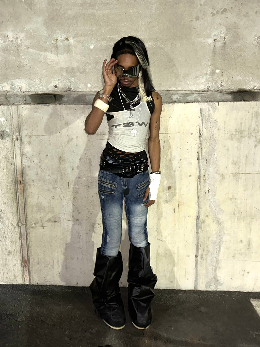 NUNU VISOR— MIRROR PIC