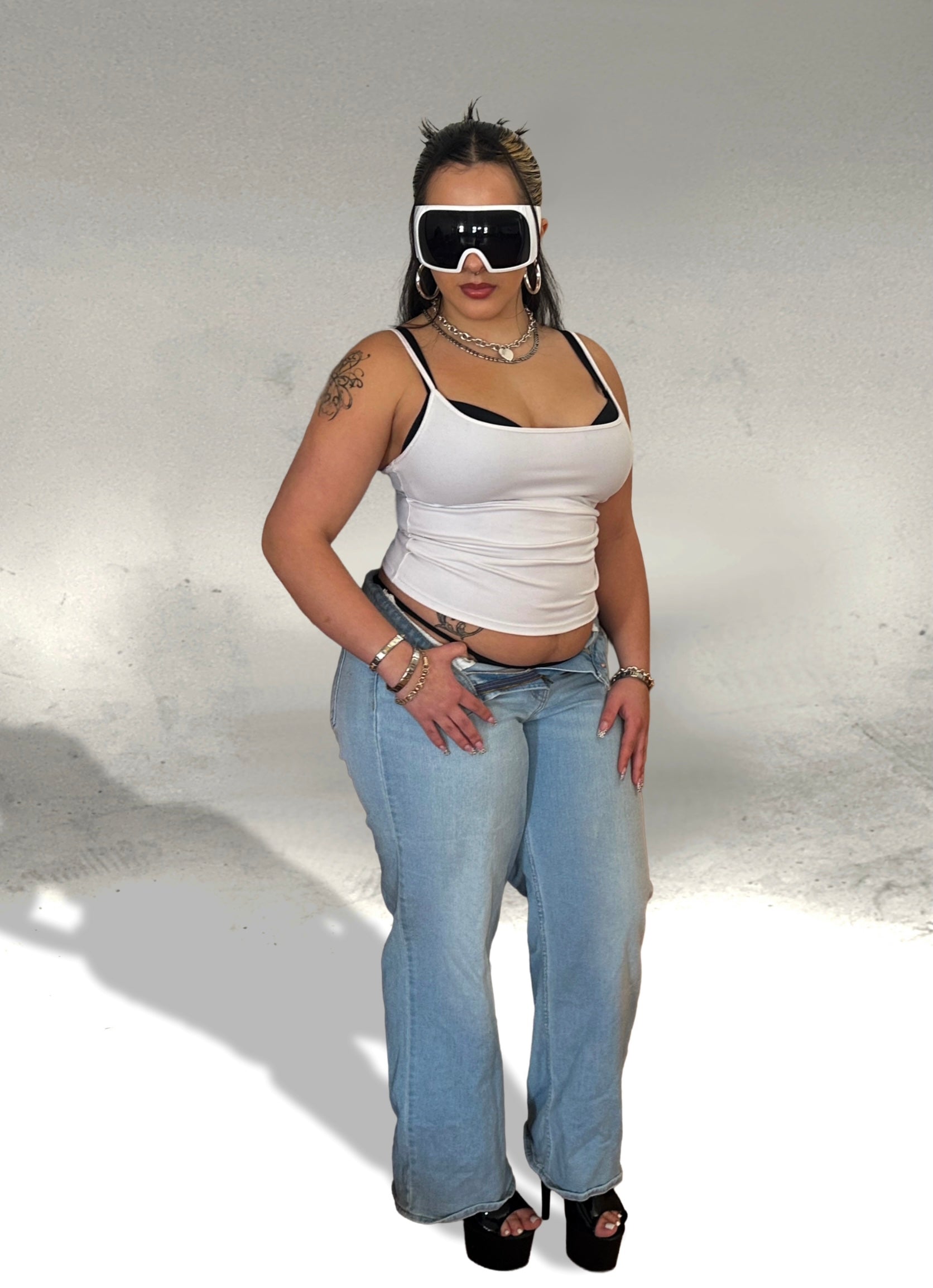 NUNU SHIELDS— FRENCH MANICURE